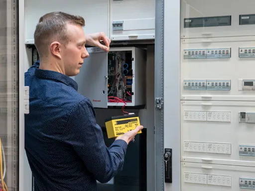 Leistungen Bretz & Hufer Gebäudesystemtechnik GmbH - Sulzbach a.M.
